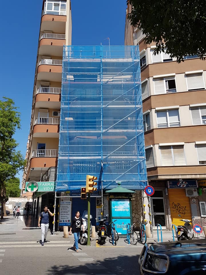 Soluciones Ferrer rehabilitación de fachada de edificio